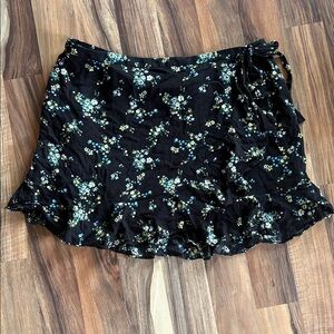 Banana Republic Floral Wrap Tie Front Tier Mini Skirt